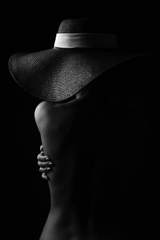 Glossy/mm19 100×150 black hat